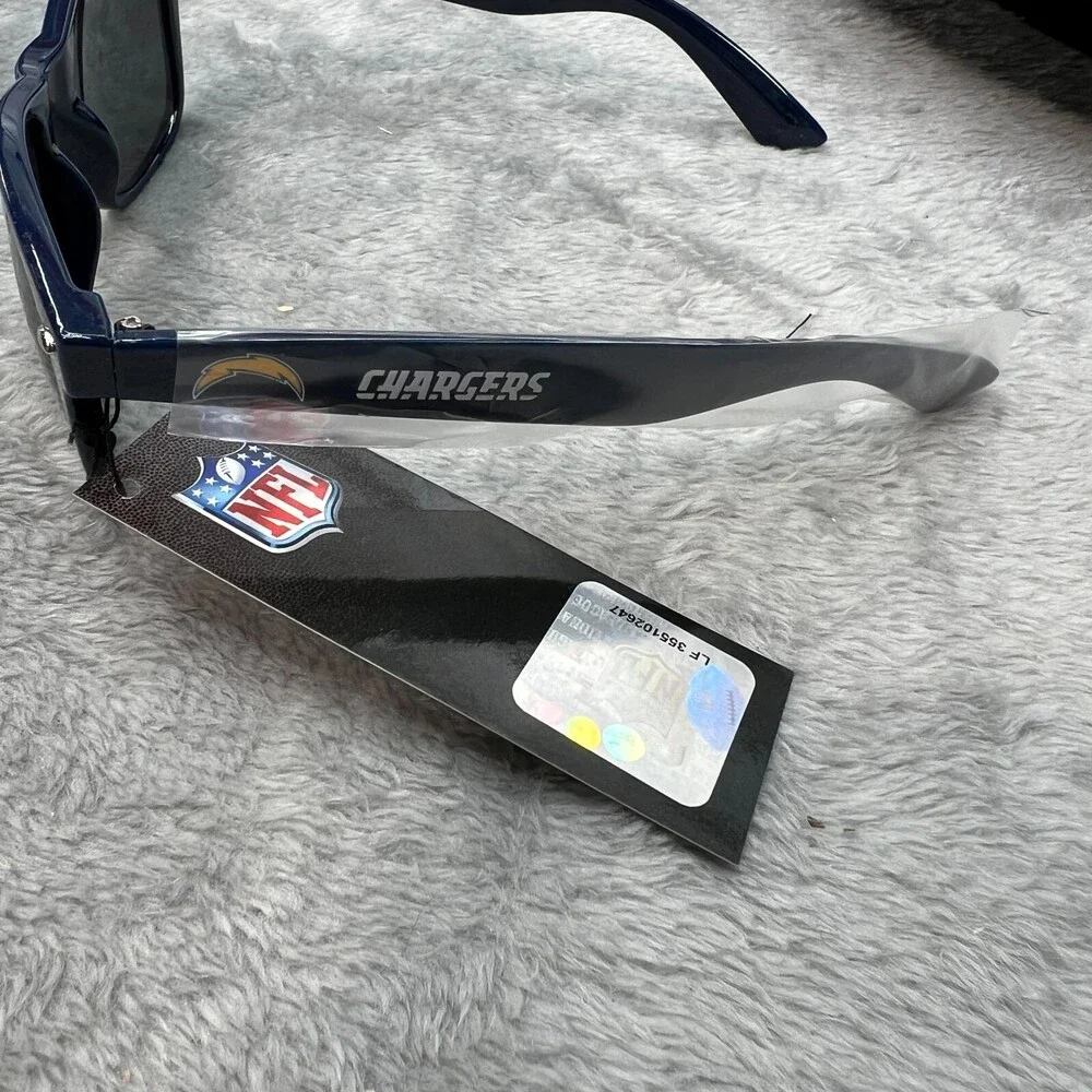Los Angeles Chargers Sunglasses Retro Wear Fashion Polarized NFL Official Merch
